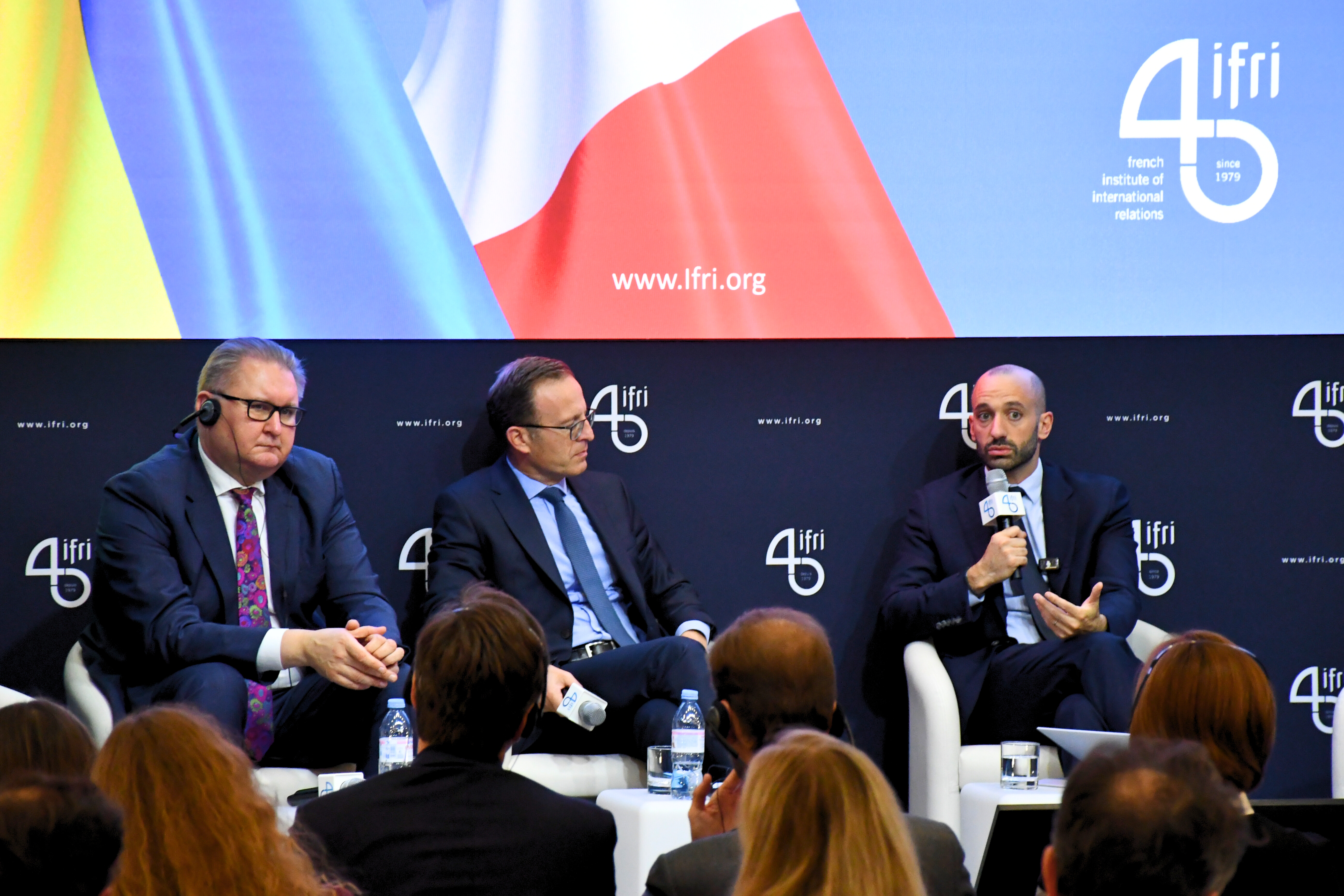 Modération : Thomas Gomart, directeur, Ifri, France Taras Kachka, vice-Premier ministre chargé de l'intégration européenne et euro-atlantique, Ukraine Benjamin Haddad, ministre délégué auprès du ministre de l’Europe et des Affaires étrangères, chargé de l'Europe, France ifri