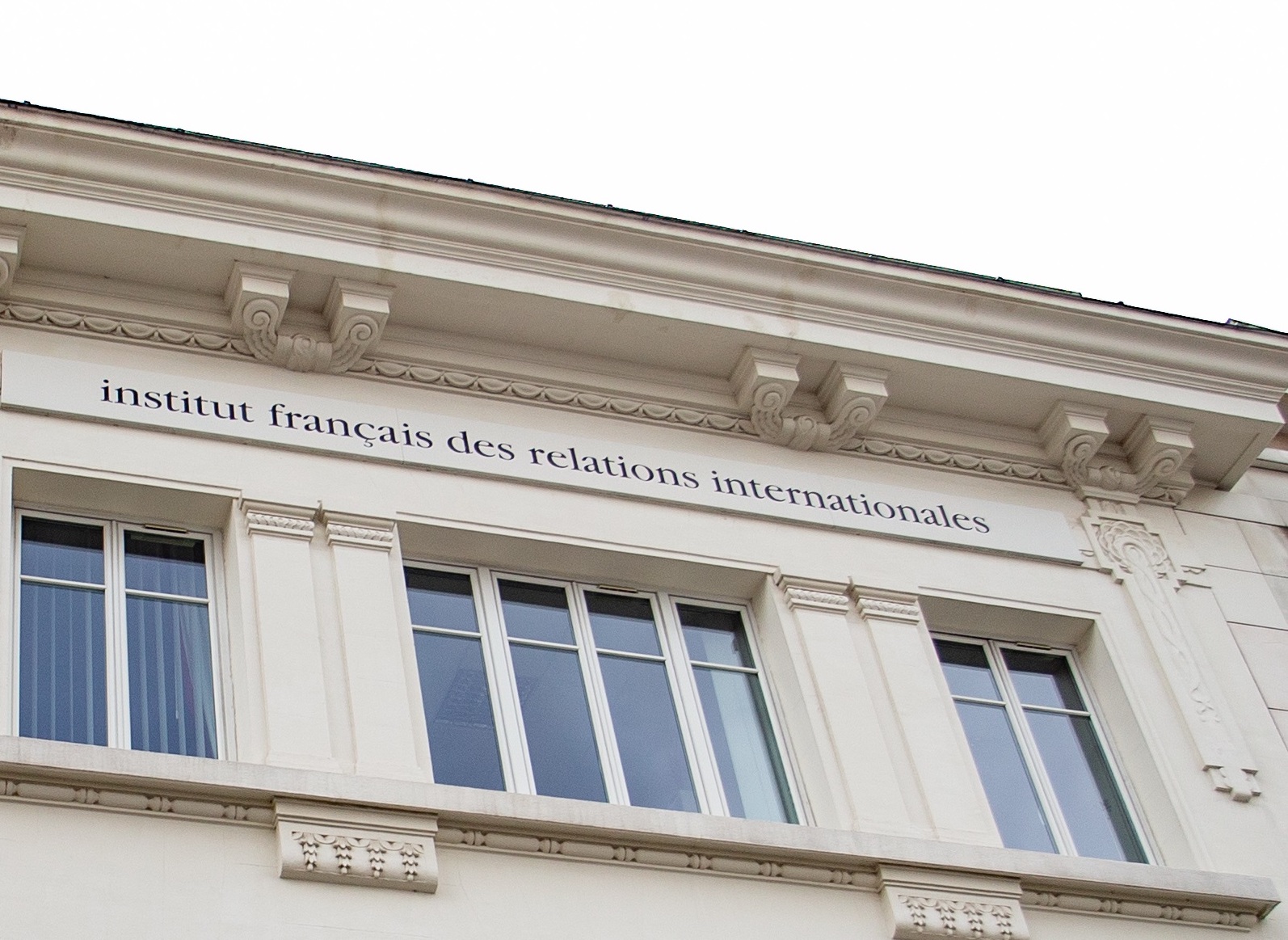 batiment ifri, institut français des relations internationales, Paris France