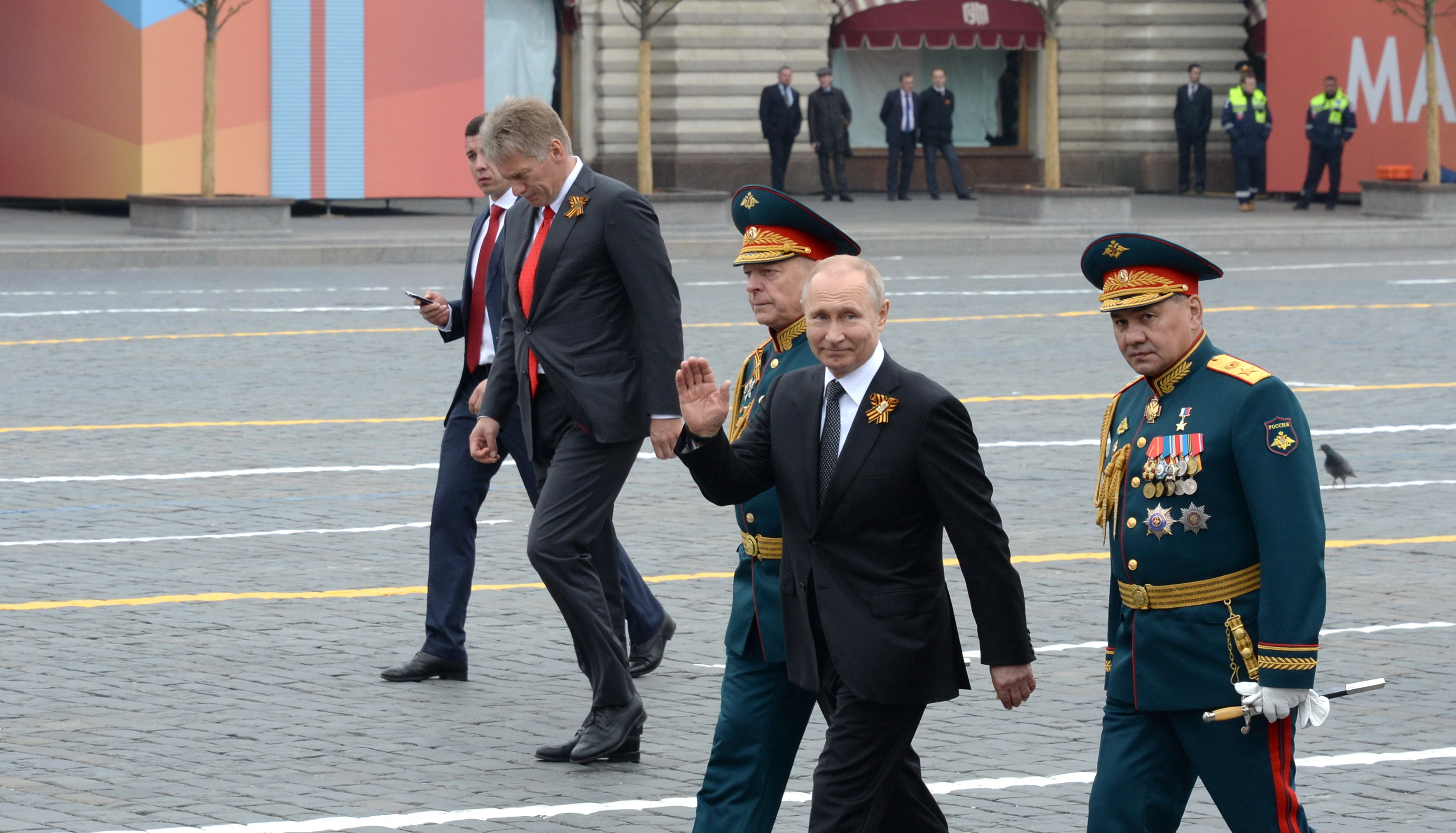 Vladimir Poutine avec son ministre de la Défense Sergeï Choïgou et son général de l’armée Oleg Salioukov, Moscou, Russie, 9 mai 2019