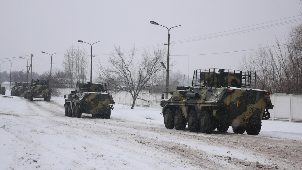 Kharkiv, Ukraine, colonne de véhicules ukrainiens blindés,  31 janvier 2022 : 