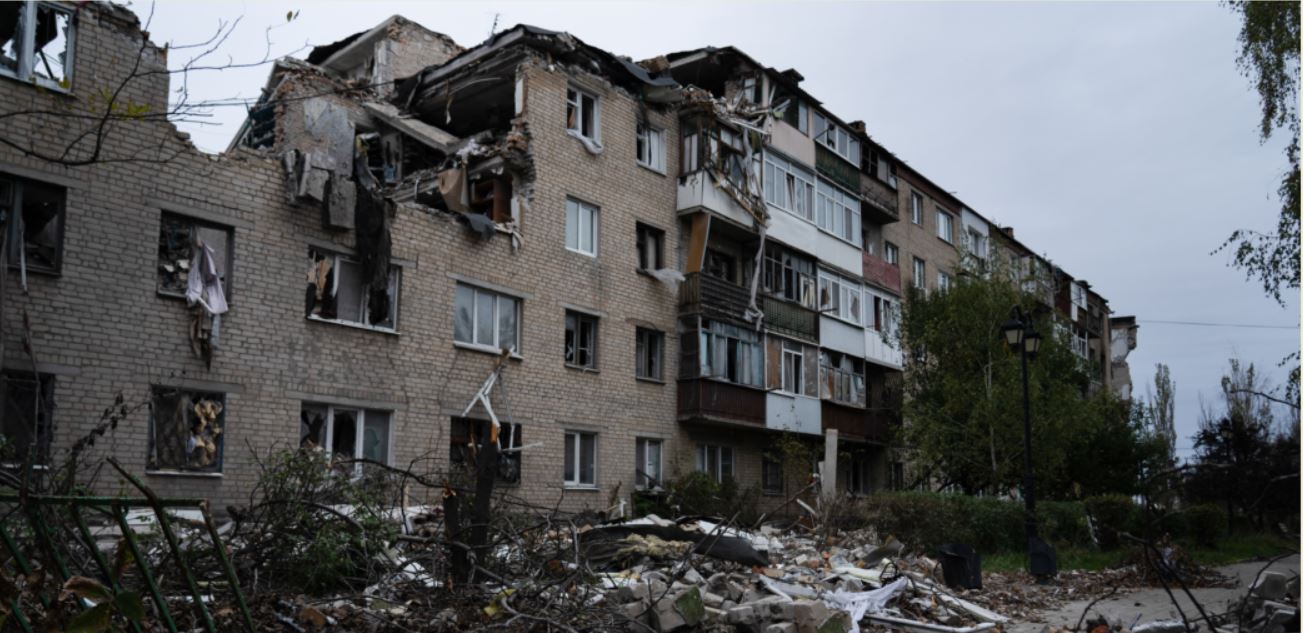 Bâtiment résidentiel détruit à Bakhmut - Ukraine