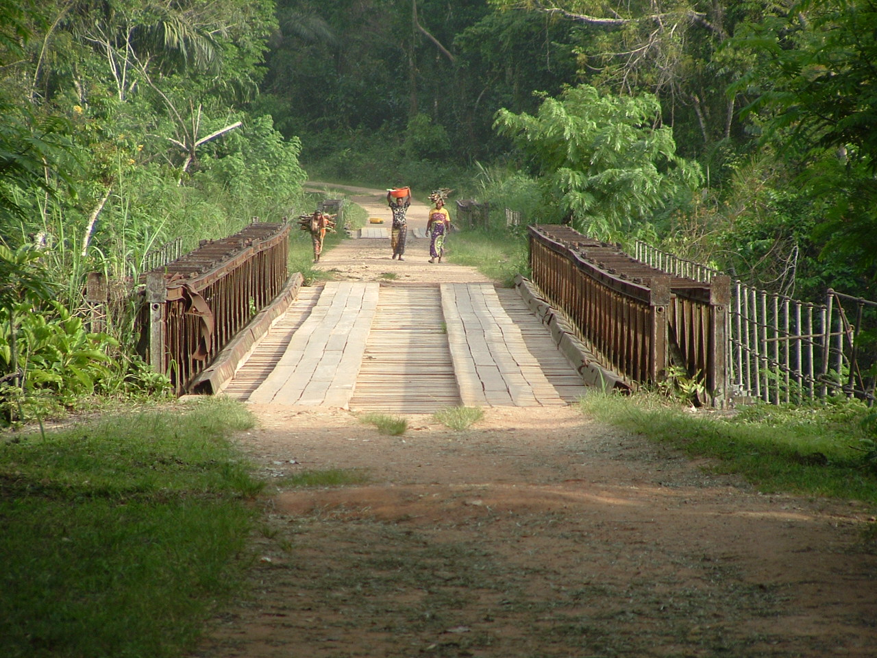 A bridge in Itruri