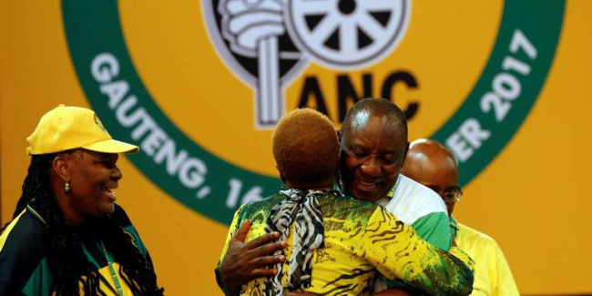 Cyril Ramaphosa a éte élu à la tête de l'African National Congress (ANC), le lundi 18 décembre 2017 à Johannesburg.