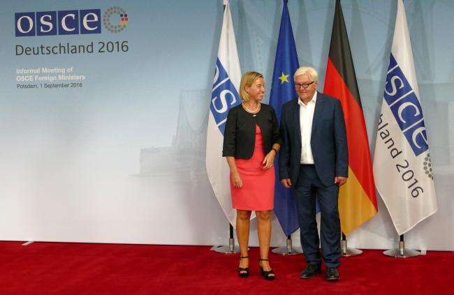 Federal Foreign Minister Dr Frank-Walter Steinmeier welcomes Federica Mogherini, High Representative of the EU for Foreign Affairs and Security Policy. Potsdam, Germany. September 1st, 2016.